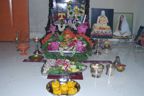 Des: Sri Mangala Gowri Vratham, Mangala Gauri Puja or Mangala Gauri Vrat is also known as Shravan Mangalvar (Tuesday)